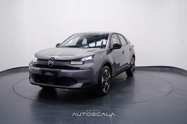 Grigio Nuova 2025 Citroën C4 PureTech Tre volumi | 21.990 € (Cara) - Immagine 1/4