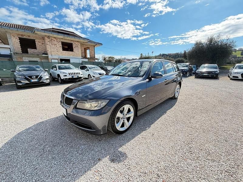 Usata BMW 320 163 CV (119 kW) 2006 Grigio Station wagon