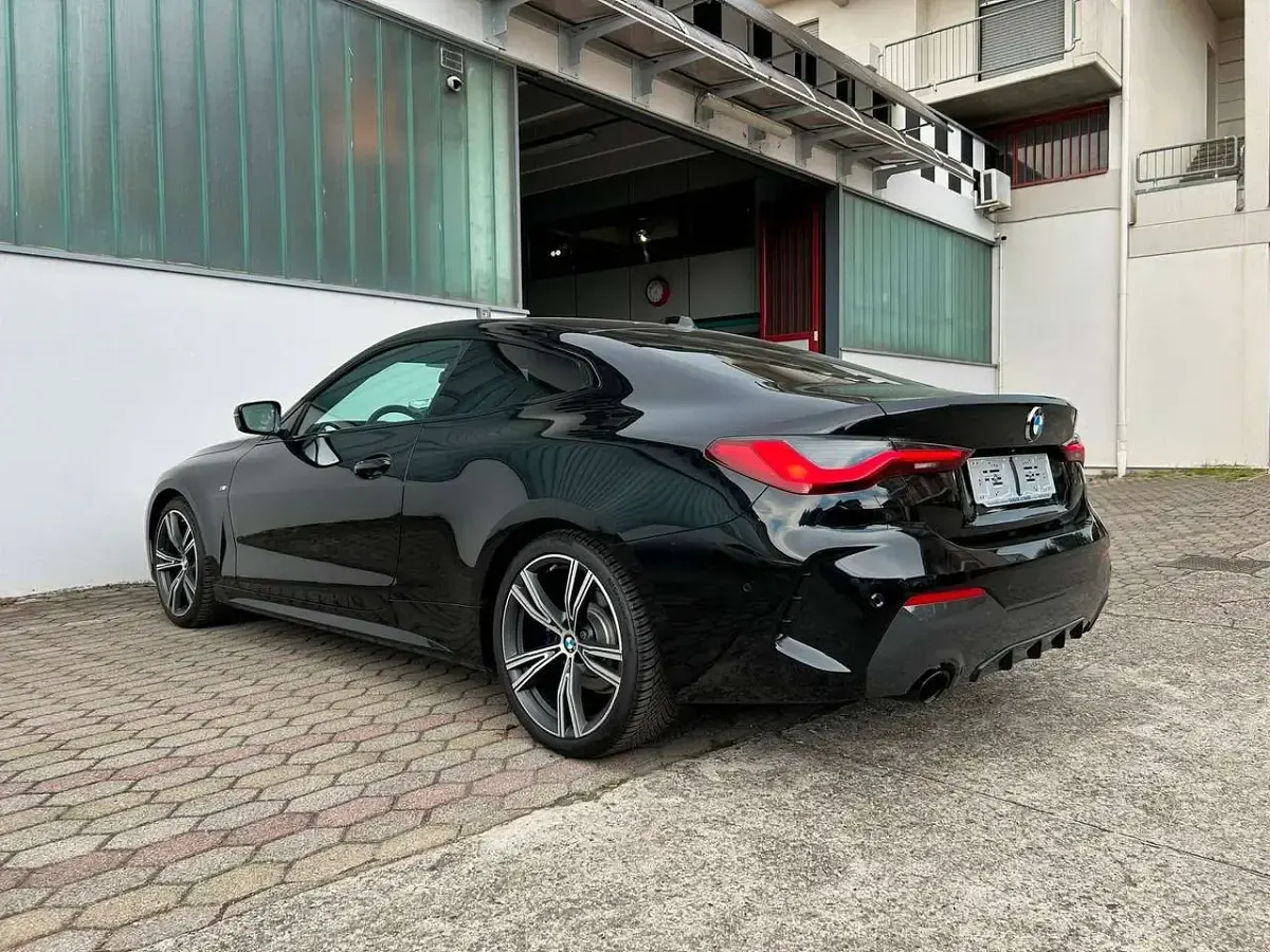 Usata BMW 420 Coupé M Sport 184 CV (135 kW) 2023 Nero Coupé