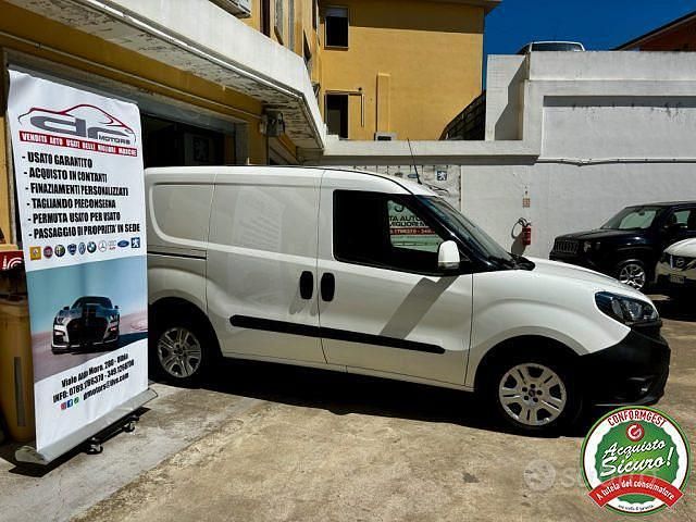 Usata Fiat Doblò Lounge 2020 Bianco Monovolume