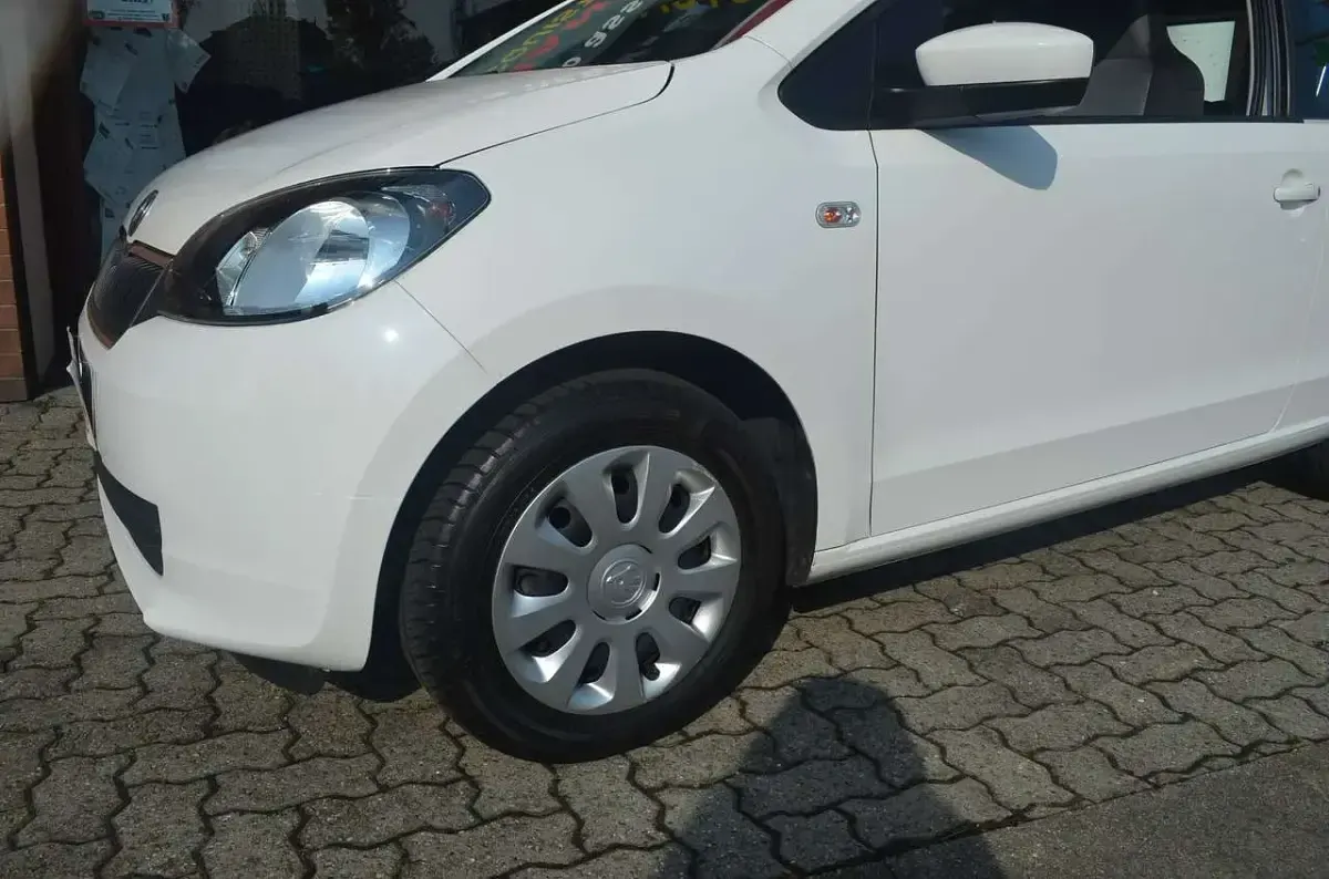 Usata Skoda Citigo G-TEC Elegance 68 CV (50 kW) 2013 Bianco Utilitaria