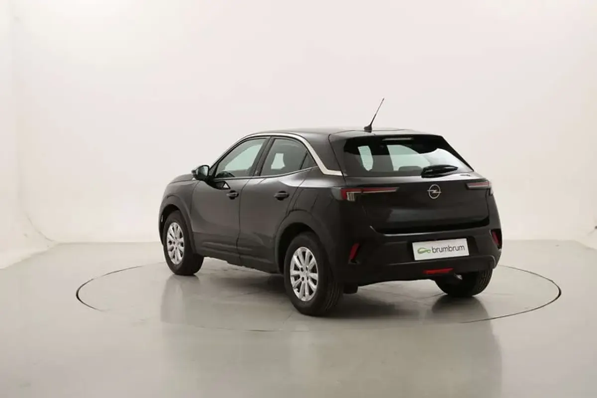 Usata Opel Mokka Edition 56 kW (77 CV) 2021 Nero SUV