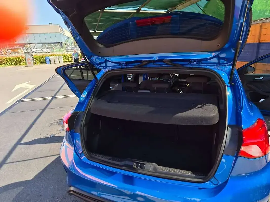 Usata Ford Focus ST-Line 125 CV (91 kW) 2019 Blu Berlina