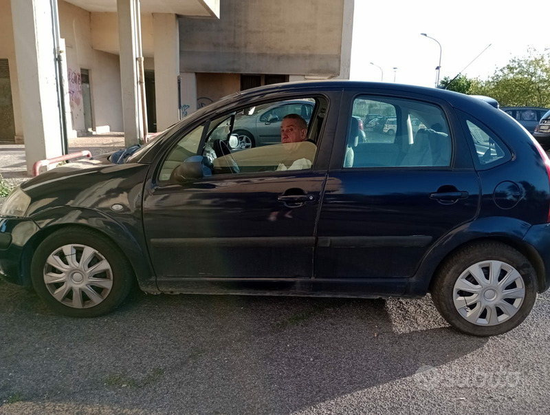 Usato 2004 Citroën C3 Diesel (700 €)