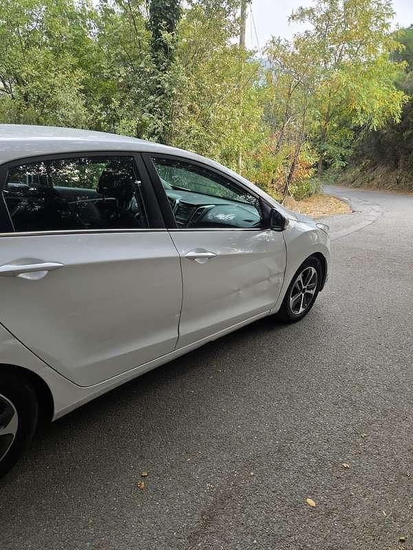 Usata 2015 Alfa Romeo Giulietta Due volumi | 7000 € (Super prezzo) - Immagine 1/4