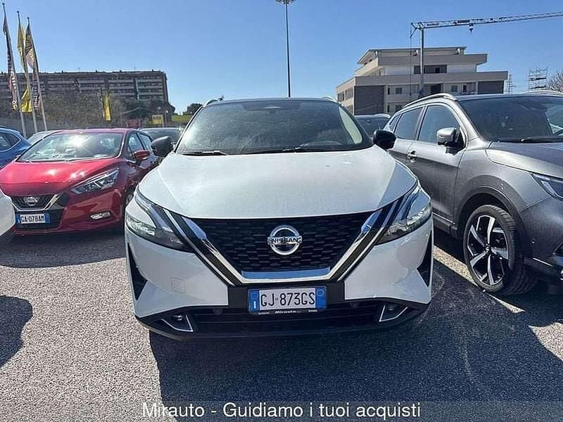 Usata Nissan Qashqai N-Connecta 140 CV (102 kW) 2022 Bianco SUV