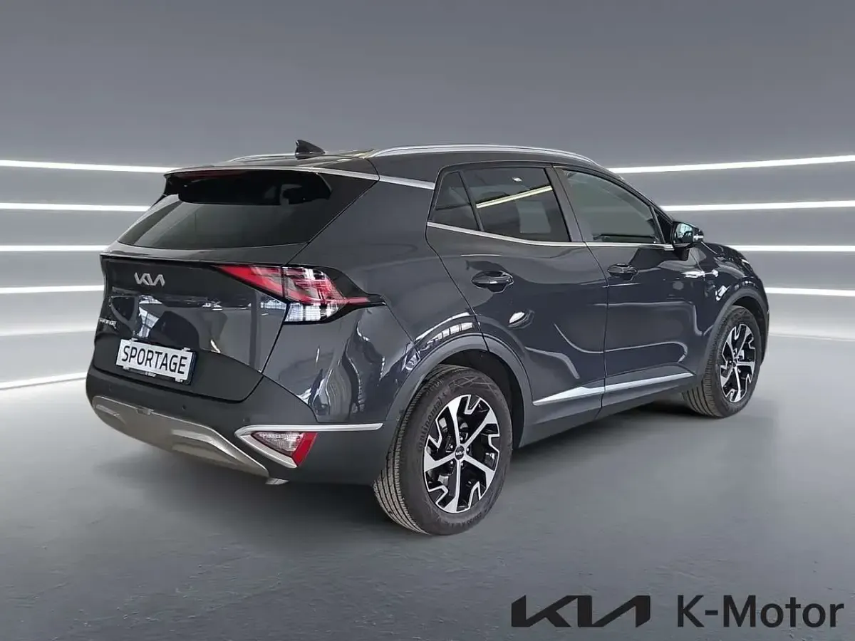 Usata Kia Sportage Style 136 CV (100 kW) 2025 Dark penta metal (h8g) SUV