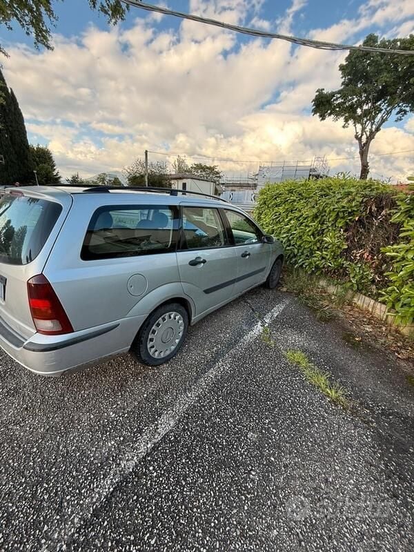 Usata Ford Focus 100 CV (73 kW) 2001 Station wagon