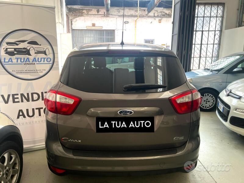 Usata Ford C-MAX Titanium 120 CV (88 kW) 2015 Grigio Monovolume