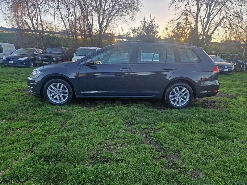 Usata VW Golf VII 116 CV (85 kW) 2018 Uranograu Station wagon