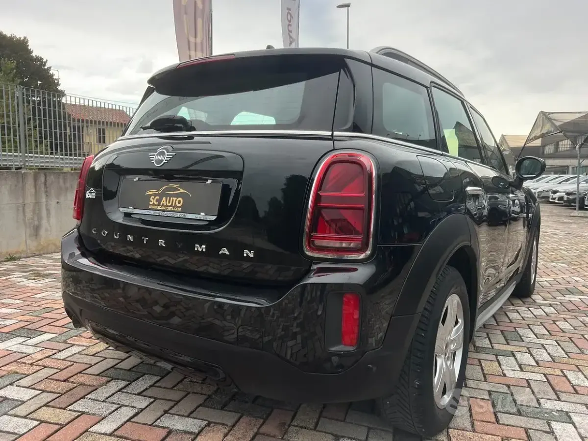 Usata Mini One D Countryman Business 116 CV (85 kW) 2021 Nero SUV