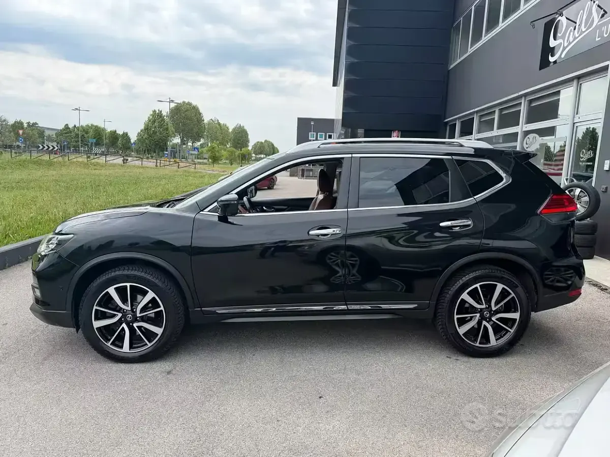 Usata Nissan X-Trail Tekna 150 CV (110 kW) 2020 Nero SUV