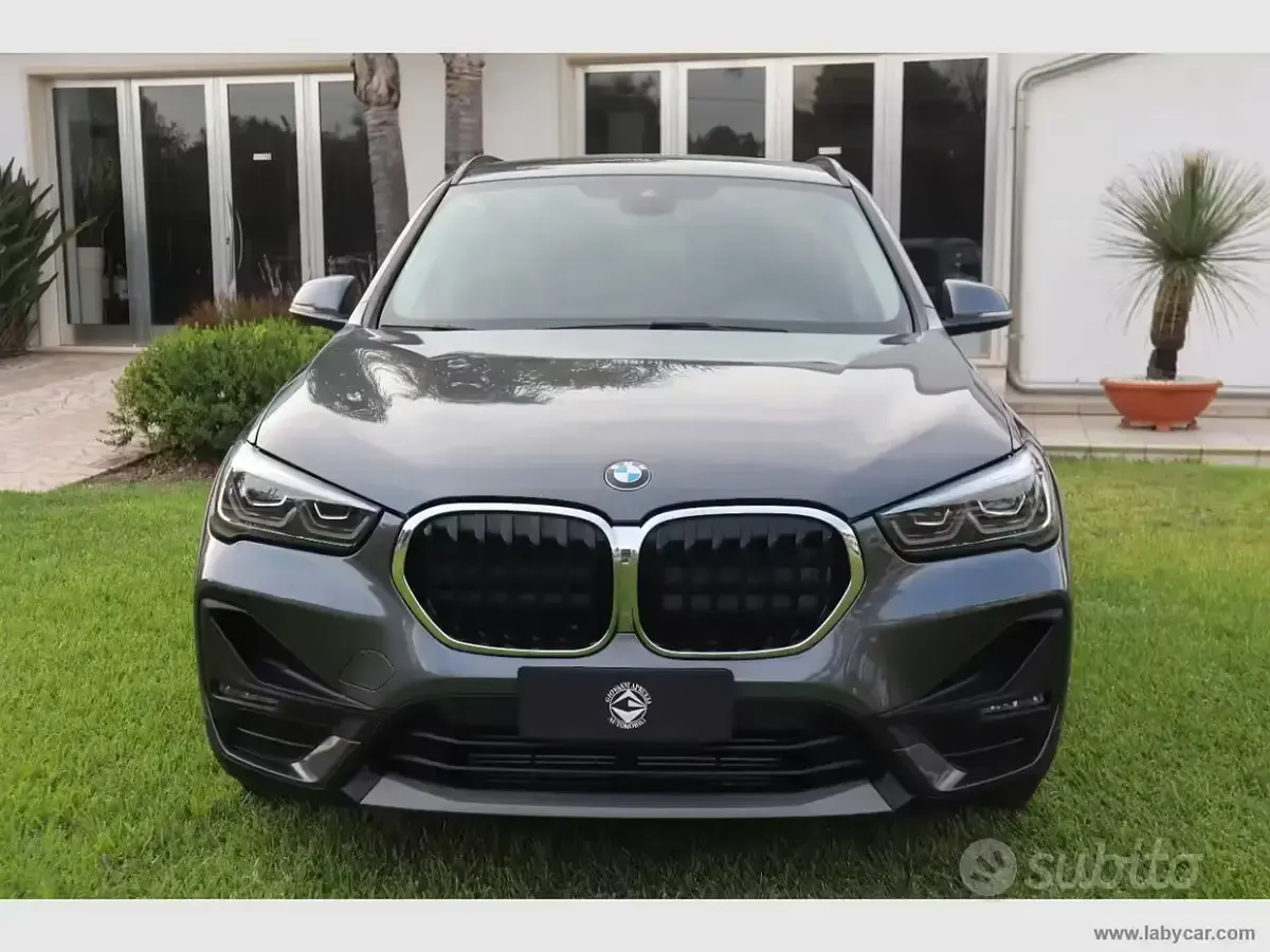 Usata BMW X1 Advantage 150 CV (110 kW) 2022 Grigio SUV