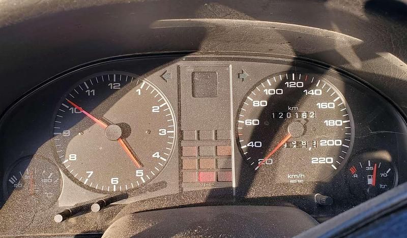 Usata Audi 80 75 CV (55 kW) 1987 Oro Berlina