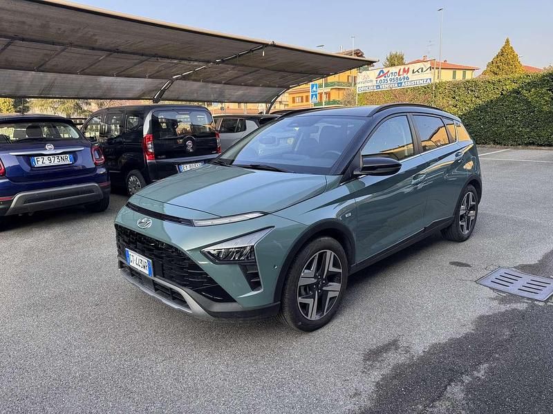 Usata Hyundai Bayon 101 CV (74 kW) 2024 Verde SUV