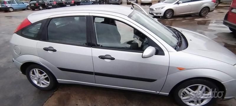 Usata Ford Focus 100 CV (73 kW) 2002