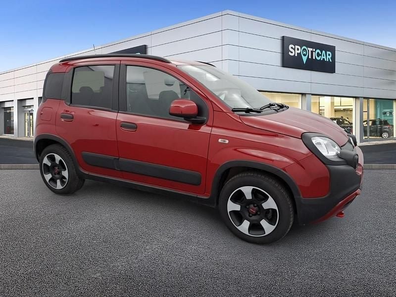 Usata Fiat Panda Cross Cross 69 CV (50 kW) 2024 Rosso Utilitaria