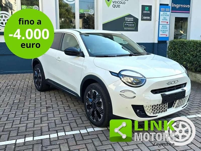 Usata Fiat 600 La Prima 101 CV (74 kW) 2024 Bianco SUV