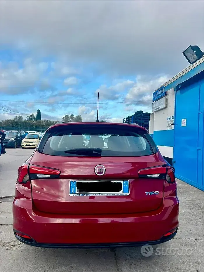 Usata Fiat Tipo Wagon 120 CV (88 kW) 2017 Rosso Station wagon