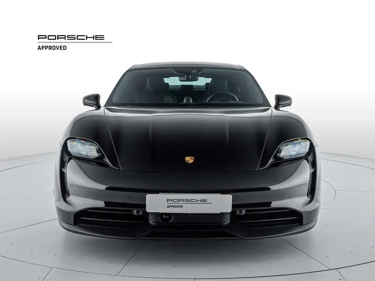 Usata Porsche Taycan Performance Package 139 kW (190 CV) 2023 Nero jet metallizzato Berlina