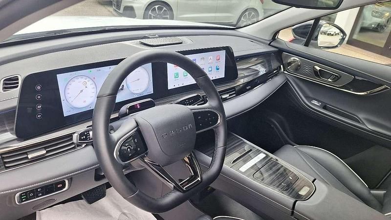 Usata Omoda 5 147 CV (108 kW) 2024 Bianco SUV