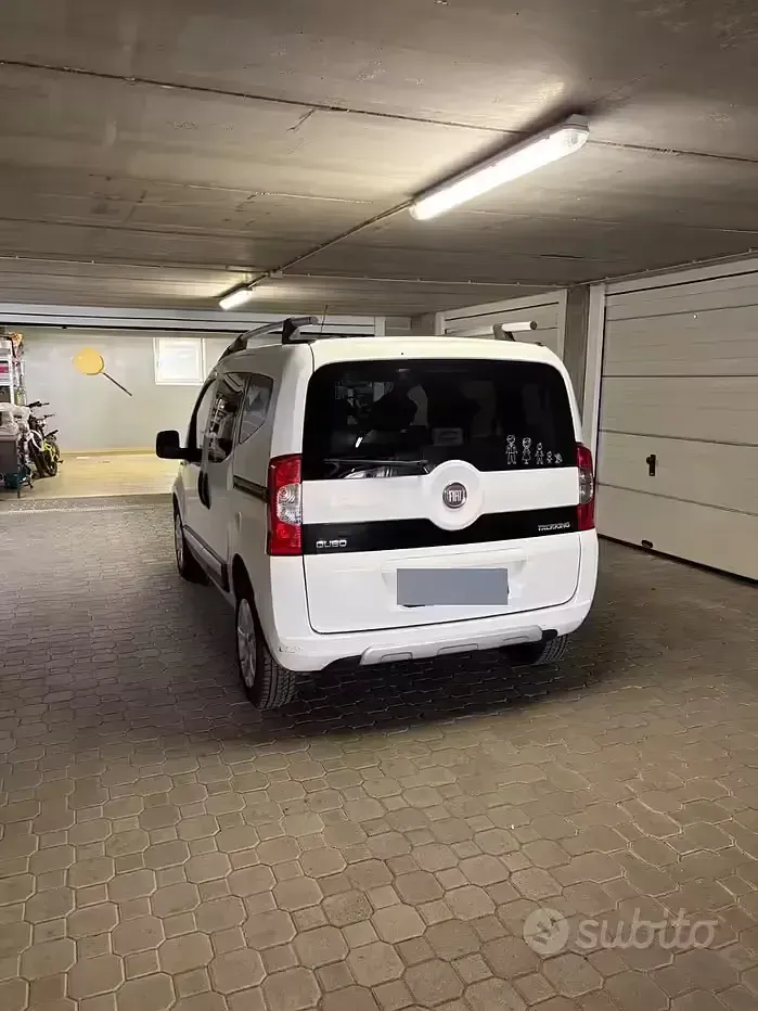 Usata Fiat Qubo Trekking 95 CV (69 kW) 2012 Bianco Monovolume