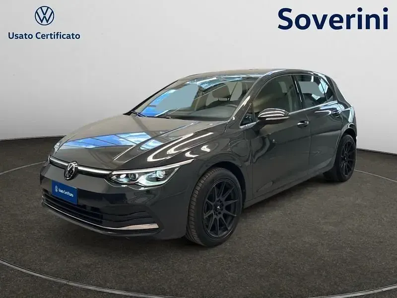 Käytetty VW Golf VII Style 204 HP (150 kW) 2021 Viistoperä