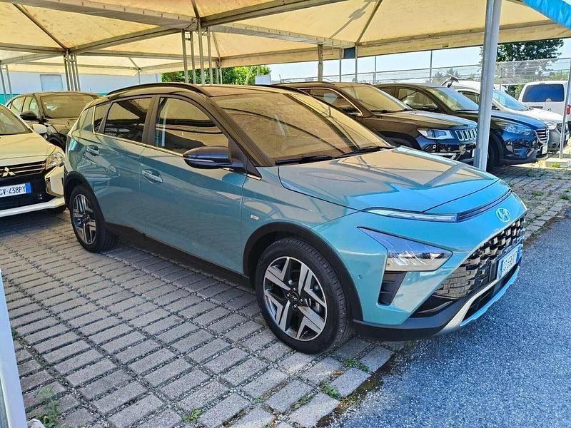 Usata Hyundai Bayon 99 CV (72 kW) 2021 Verde SUV