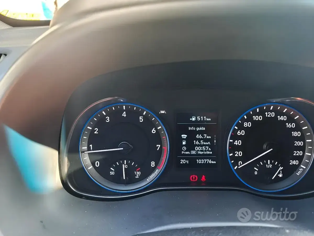 Usata Hyundai Kona Xpossible 120 CV (88 kW) 2018 Nero SUV
