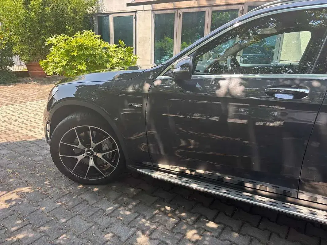 Usata Mercedes GLC43 AMG AMG 390 CV (286 kW) 2020 Grigio SUV