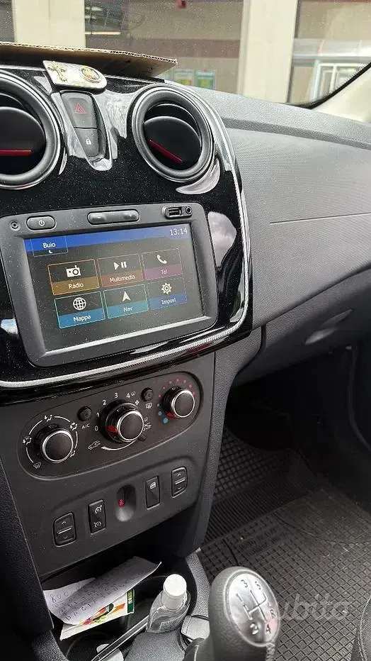 Usata Dacia Sandero Stepway 95 CV (69 kW) 2019 Bianco Berlina