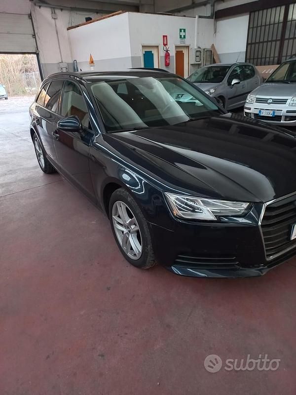 Usata Audi A4 Business 122 CV (89 kW) 2016 Blu Station wagon