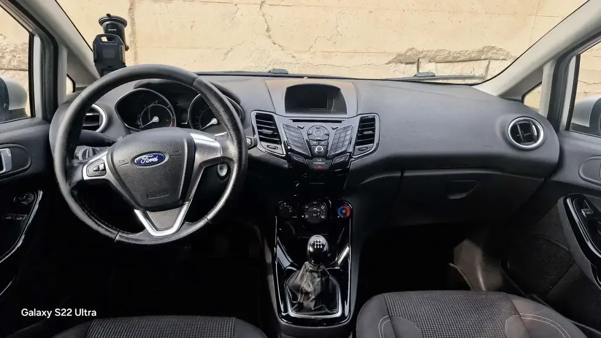 Usata Ford Fiesta Titanium 75 CV (55 kW) 2016 Utilitaria