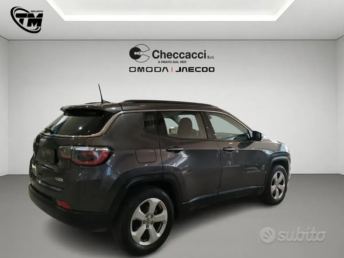 Käytetty Jeep Compass Longitude 120 HP (88 kW) 2019 Harmaa Katumaasturi