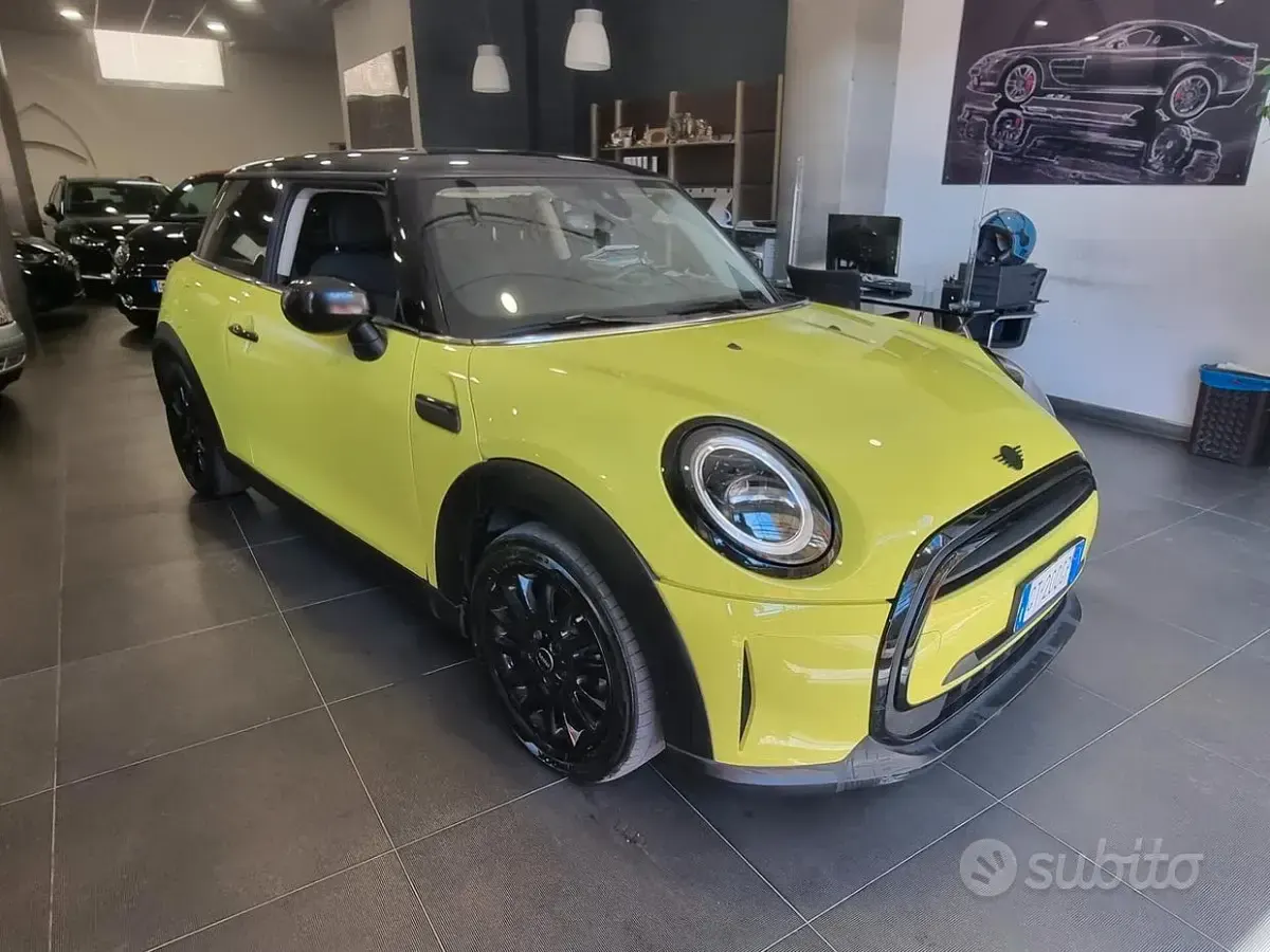 Usata Mini Cooper Resolute Edition 136 CV (100 kW) 2024 Giallo Utilitaria