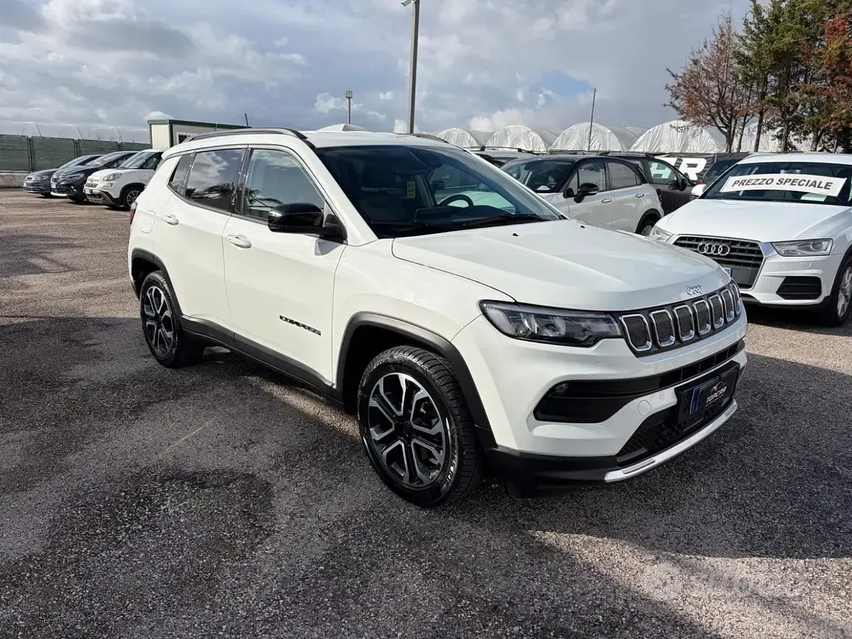 Usata Jeep Compass Limited 131 CV (96 kW) 2022 Bianco SUV