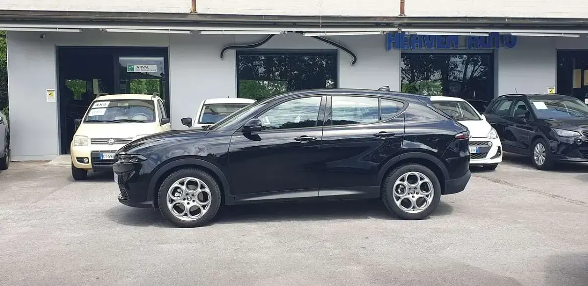 Usata Alfa Romeo Tonale Sprint 131 CV (96 kW) 2023 Nero SUV