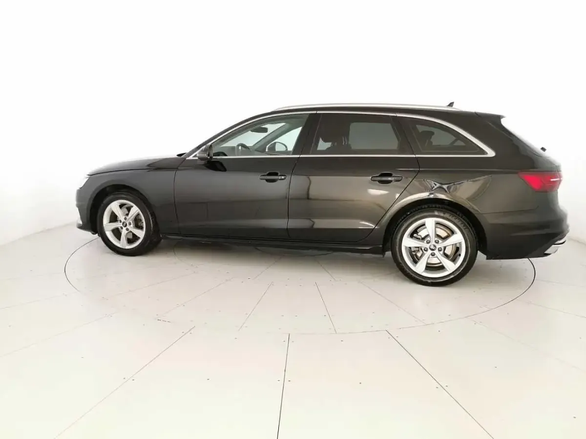 Usata Audi A4 Advanced Plus 163 CV (119 kW) 2021 Nero Station wagon
