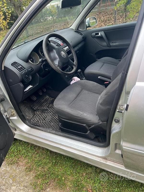 Usata VW Polo 2000 Grigio Berlina