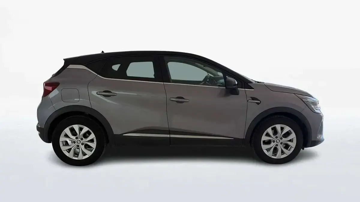 Usata Renault Captur Intens 94 CV (69 kW) 2022 Grigio SUV