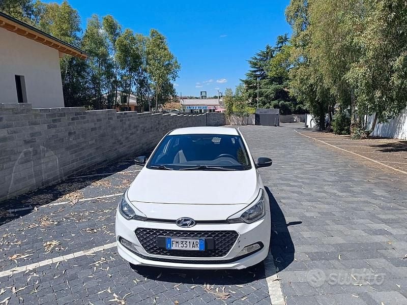 Usata Hyundai i20 75 CV (55 kW) 2018 Berlina