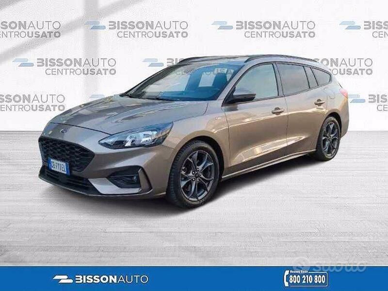 Usata Ford Focus ST-Line 150 CV (110 kW) 2020 Beige Station wagon