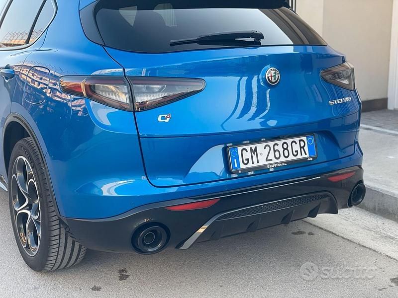 Usata Alfa Romeo Stelvio Veloce 280 CV (205 kW) 2023 Blu SUV