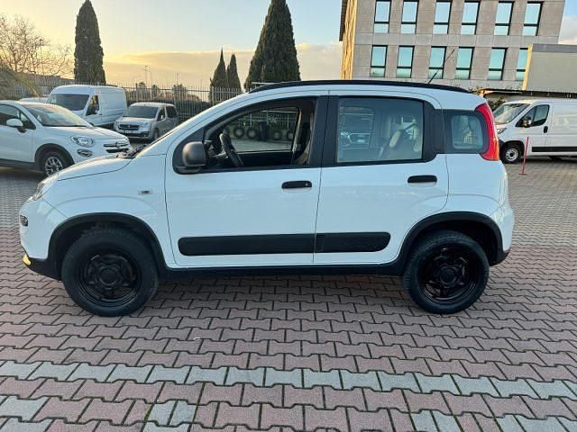 Bianco Usata 2019 Fiat Panda 4x4 S Due volumi | 13.850 € (Cara) - Immagine 1/4