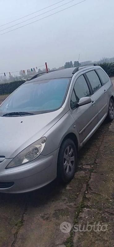 Usata Peugeot 307 90 CV (66 kW) 2004 Grigio Berlina
