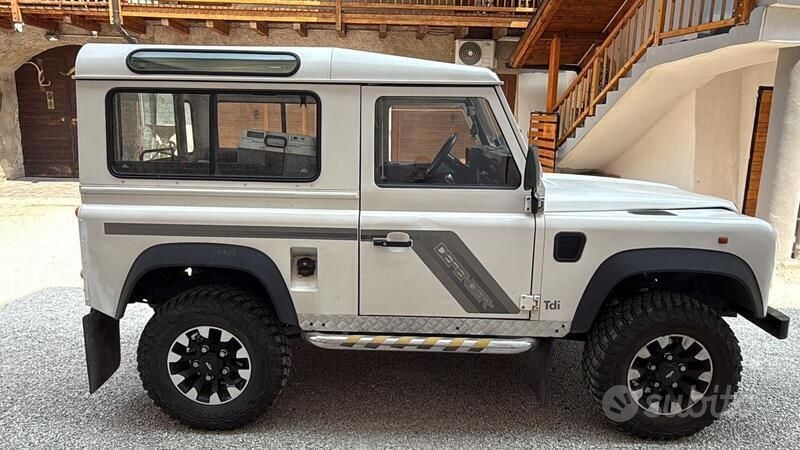 Usado Land Rover Defender 1998 Branco SUV