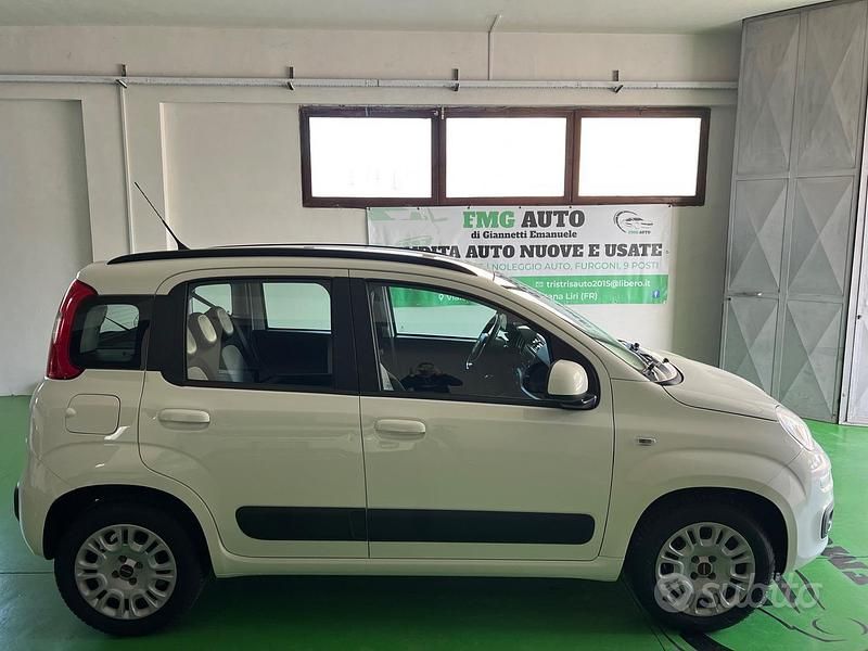 Usata Fiat Panda Lounge 69 CV (50 kW) 2019 Bianco Berlina