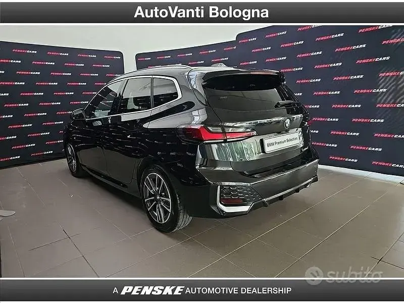 Usata BMW 218 Active Tourer Comfort Edition 150 CV (110 kW) 2022 Nero Monovolume