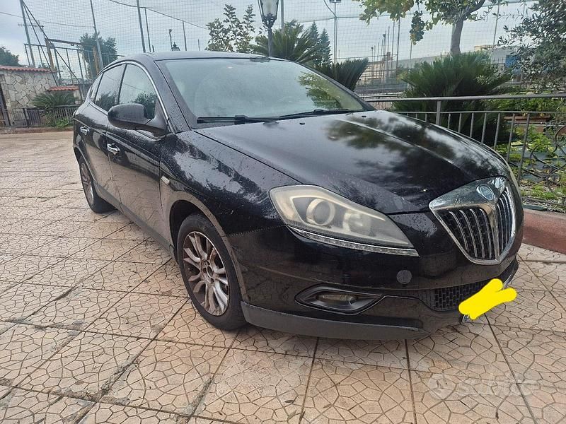 Usata Lancia Delta 120 CV (88 kW) 2010 Nero Utilitaria