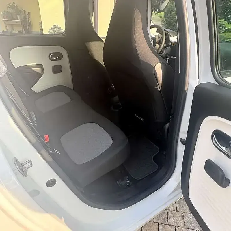 Usata Renault Twingo SE 69 CV (50 kW) 2018 Bianco Utilitaria